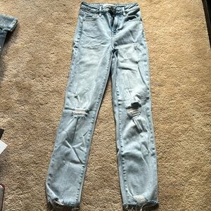 Hidden Light Wash Jean
